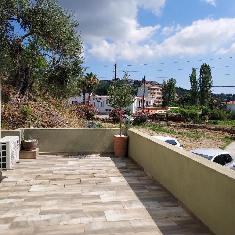 Villa Bloom Achladies  Exteriör bild
